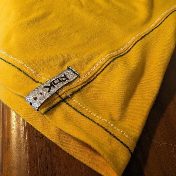 REEBOK Green Bay Packer Cut off Tshirt - Picture 4 of 8